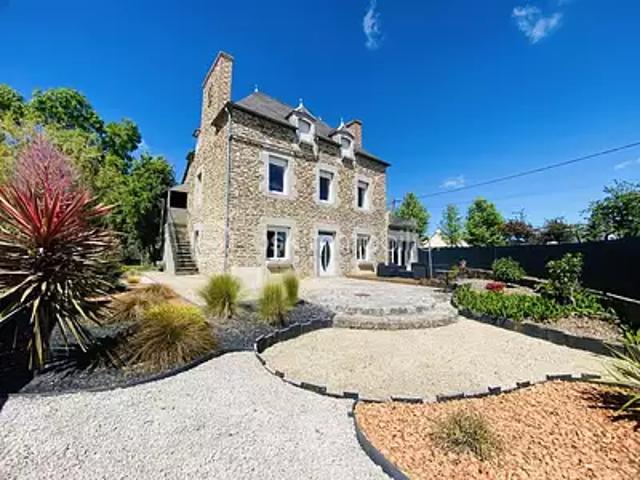 Pleslin Trigavou 22490 Achat / Vente maison 9 pièces t9 terrasse