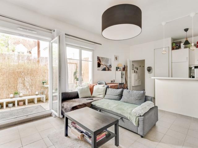 PLESSIS ROBINSON 92350 RESIDENCE STANDING CENTRE VILLE CALME MAIRIE PARC HENRI SELLIER TERRASSE