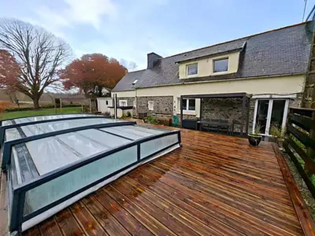 Plestin les Grèves 22310 Achat / Vente maison 8 pièces t8 au dernier étage terrasse