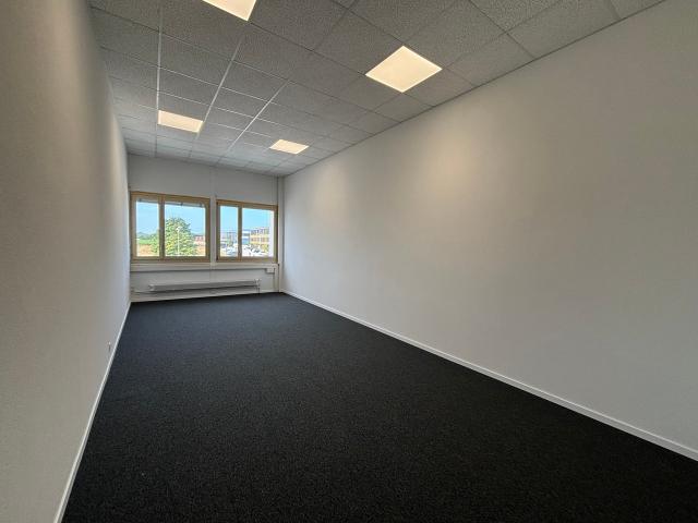 Plug & Play Büros von 31m2 sehr gut gelegen in Gland
