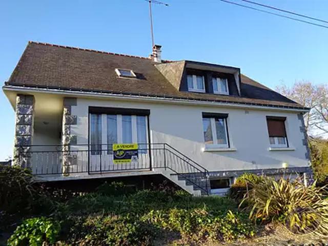 Plumelec 56420 Achat / Vente maison 8 pièces t8 au dernier étage cave