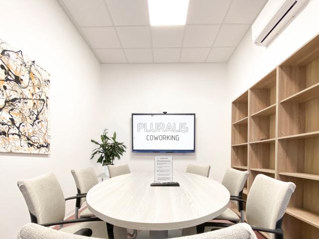 PLURALIS Coworking Sala riunioni da 15 mq