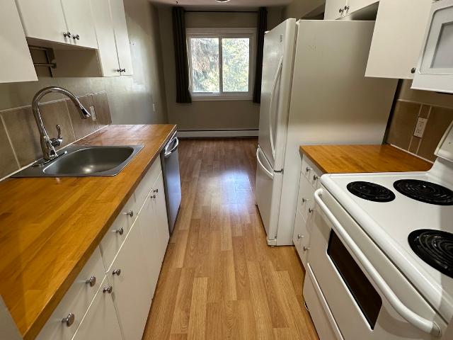 PN 240 Spacious 2 Bedroom Condo with Heat & Water Included PN 240 Spacious 2 Bedroom Condo with Heat & Water Included [object Promise] for Rent