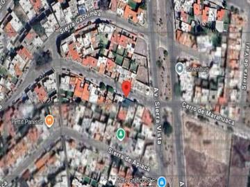GRAN OPORTUNIDAD, CASA EN VENTA. CERRO YUMARI, LOMAS 4TA SECC, SAN LUIS POTOSÍ, S.L.P
