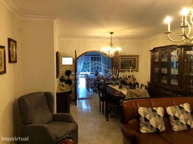 PS/Moradia V4+Office, Pedroso, Jardim, Garagem, Prxima A29