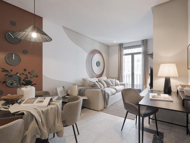 Psyche 2 bedrooms in Chueca Justicia, Madrid Amsterdam Apartments for Rent
