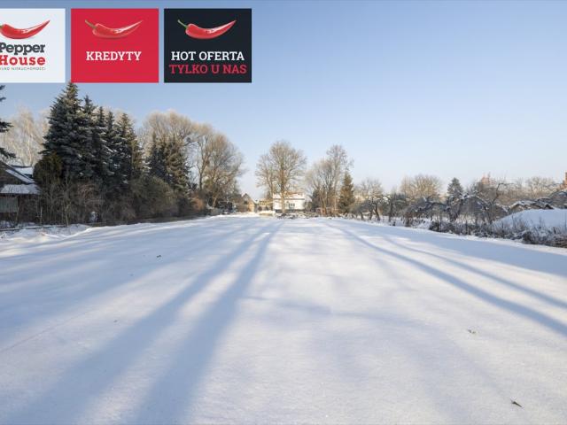 Działka 2600 m² z mediami i dobrym dojazdem w Pszczółkach