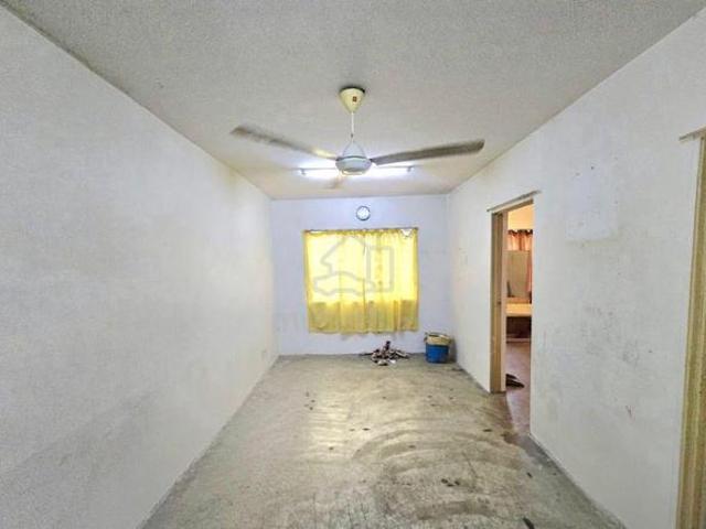Ppr seri semarak 650sf 3r2b basic Ayer Panas setapak