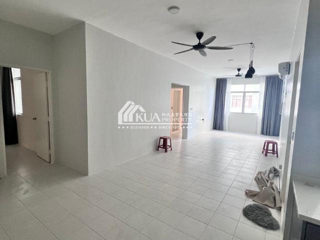 Pr1ma Bintawa Apartment For Rent! Located at Bintawa