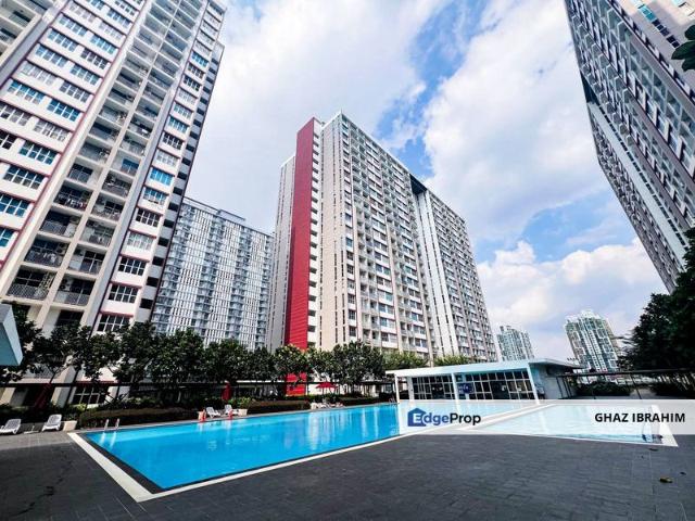 PR1MA Lakefront Homes