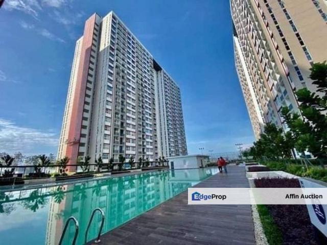PR1MA Lakefront Homes