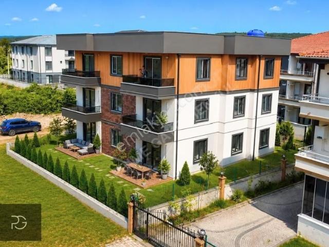 Prıme'dan Havuzlu Butik Sitede Şık Ve Modern 1+1 Daire!