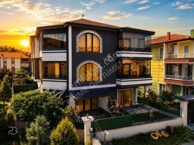 Prıme'dan Karasu'da Butik Sitede Modern 1+1 Fırsatı!