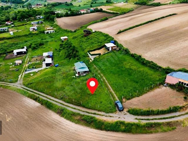 PRM EMLAK GÜVENCESİYLE 307 M KÖŞEBAŞI SATILIK PARSEL