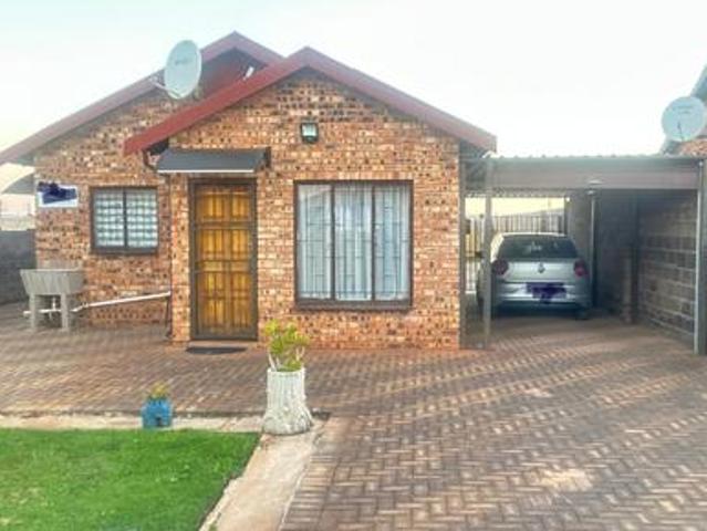 protea glen ext 27 rental