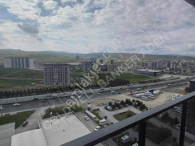 Protokol Yolu'nda Sıfır Eşyalı 1+1 Kiralık Daireler