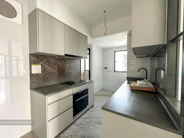 Provence Residence D27, Condominium