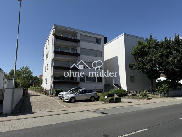 Provisionsfrei: 2 Zimmer, Balkon & Tiefgarage in guter Lage
