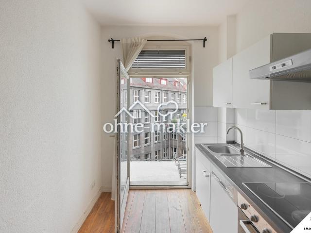 Provisionsfrei! 3 Zimmer, top saniert, Balkon & Altbaucharme im Szeneviertel Gostenhof!