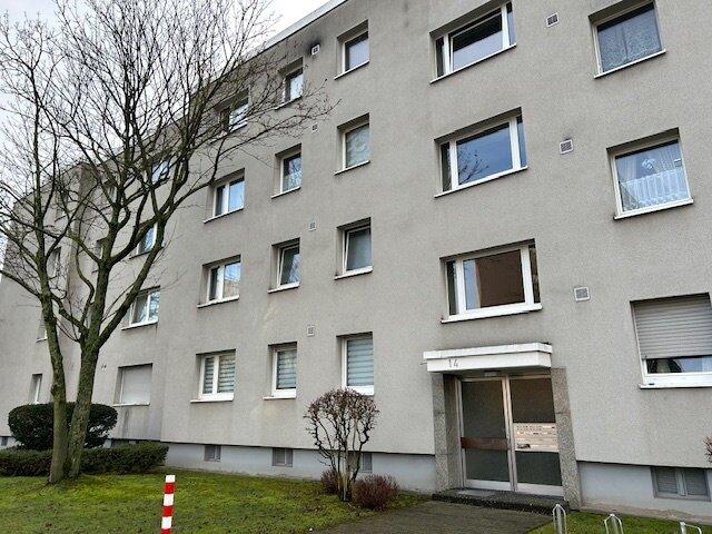 PROVISIONSFREI: zum Selbstbezug 3 Zimmer Wohnung mit Balkon