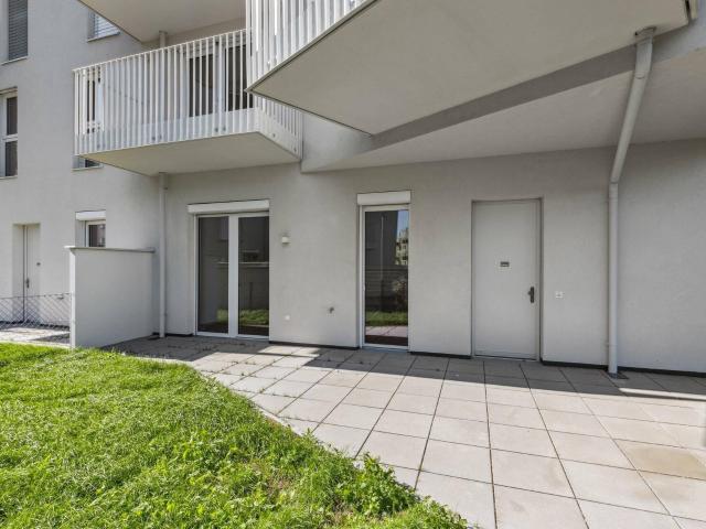PROVISIONSFREIE CHARMANTE 4 ZIMMER WOHNUNG MIT PRIVATEM ZUGANG
