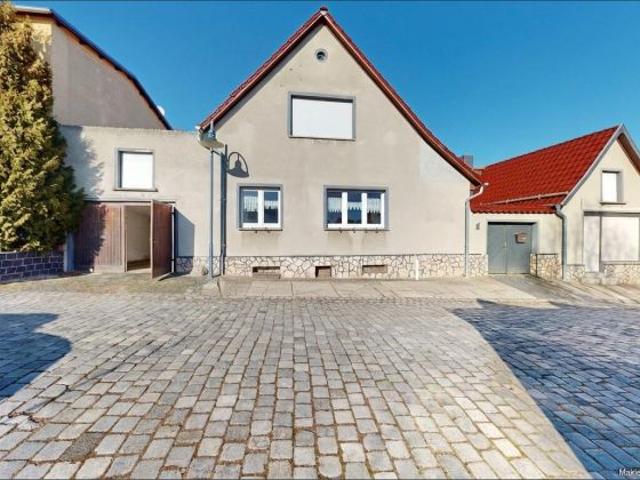 PROVISIONSFREI: Viel Raum unter einem Dach – 8 Zimmer Haus in Klostermansfeld