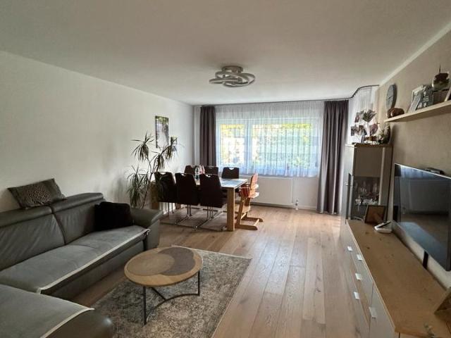 Provisionsfrei, Wohnung, 4 Zimmer, mit EBK in Böblingen