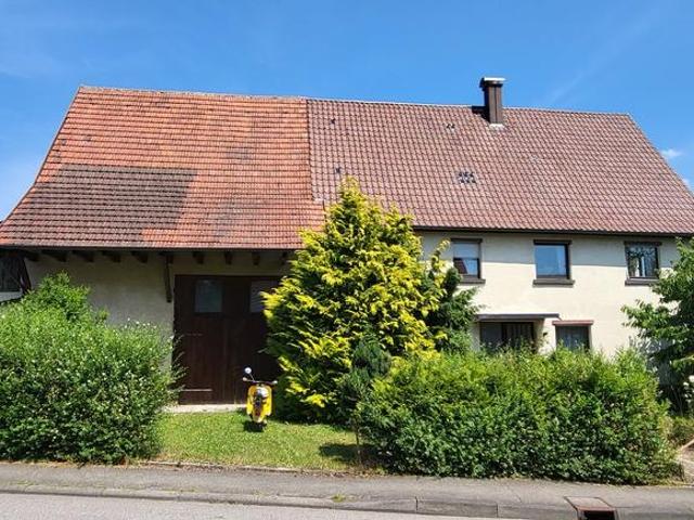 Provisionsfrei: Zweifamilien Bauernhaus Sanierungsgebiet Affstätt