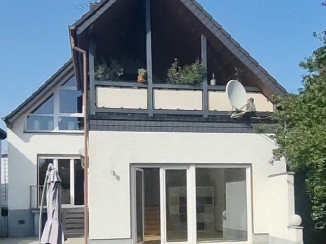 Provisionsfrei! Zweifamilienhaus mit Einliegerwohnung als Kapitalanlage