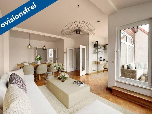 Provisionsfrei! Dachgeschosswohnung mit Terrasse und Potenzial: 3 bis 4 Zimmer!