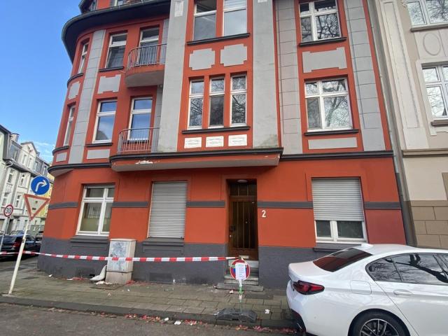 Provisionsfrei! Denkmalschutz trifft Rendite – Vermietete 3,5 Zimmer Wohnung in Essen Kray