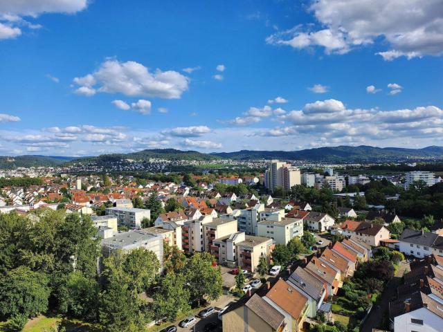 Provisionsfrei direkt vom Eigentümer! Penthouse Wohnung in Weinheim West!