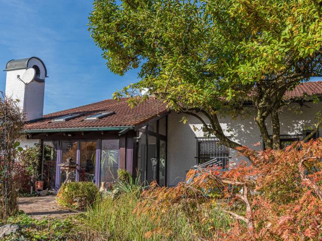 PROVISIONSFREI* Einfamilienhaus mit Wintergarten, EBK und Doppelgarage in Vilsheim, Lkr. Landshut