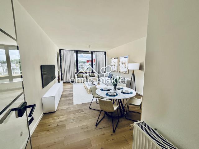 Provisionsfrei! Erstbezug nach Sanierung moderne&hochwertige 2 Zi. Wohnung