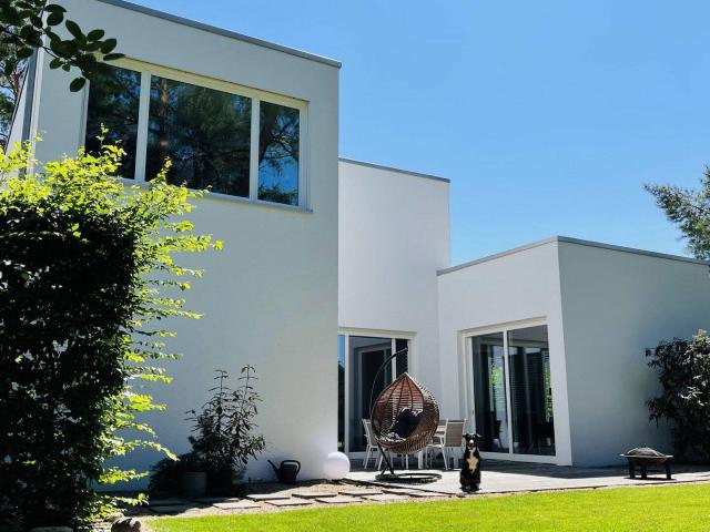 PROVISIONSFREI: Exklusive Bauhaus Villa mit Dachterrasse