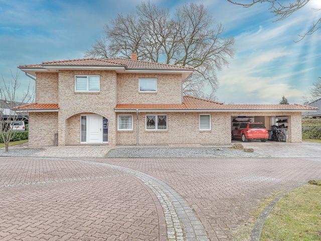 Provisionsfrei! Finca Feeling in Schwinge! Großzügiges Einfamilienhaus mit Pool in Sackgassenlage