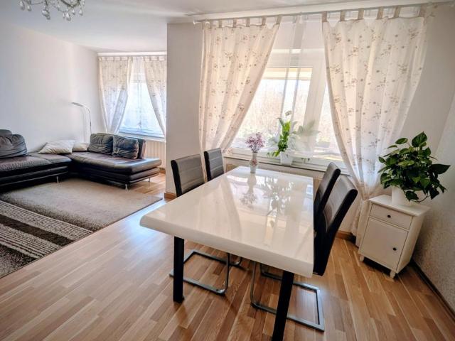 Provisionsfrei! Helle 3,5 Zimmer Wohnung in Ludwigsburg Oststadt