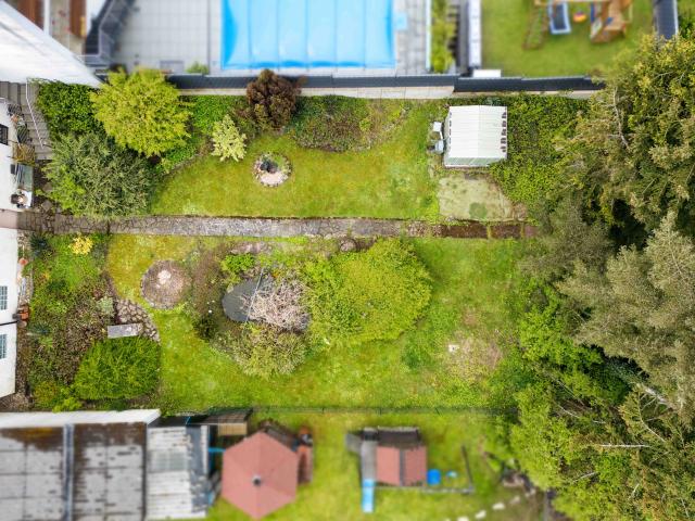 Provisionsfrei + Idyllisches Einfamilienhaus mit Garten, großer Terrasse u. Garage + Sichern Sie sich Ihr neues Zuhause + I