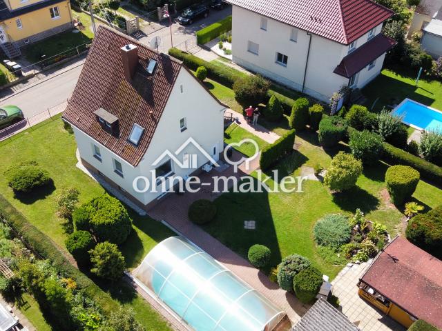 PROVISIONSFREI mit Keller, großem Grundstück, Pool, und vielen Möglichkeiten