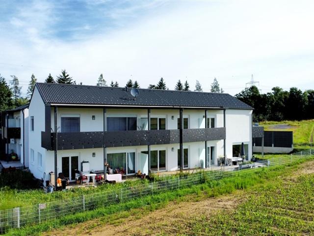 Provisionsfrei Moderne Eigentumswohnung Erstbezug in Hofstätten!