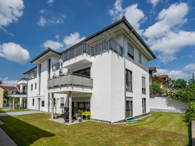 PROVISIONSFREI! Moderne & großzügige 4,5 Zimmer Neubauwohnung mit Einbauküche in Böhringen
