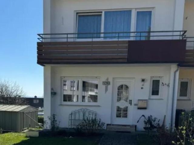 Provisionsfrei Reiheneckhaus von Privat in Herrenberg Brahmsstr
