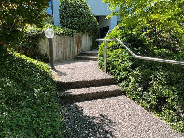 Provisionsfreie, 3 12 4 12 Zimmer Maisonette DG Wohnung