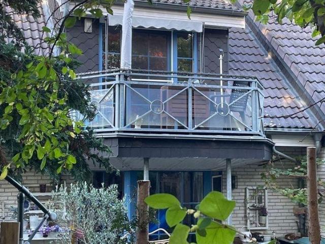 Provisionsfreie 4 Raum DG Wohnung, in grüner Lage von Wildau