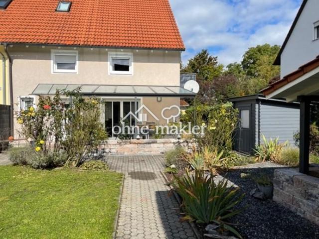 Wohnung auf 2 Etagen EG+UG, provisionsfrei, großflächig, 2 Terrassen mit Garten und Garage