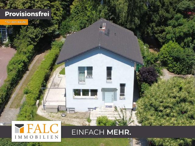 Provisionsfreies. modernisiertes Einfamilienhaus mit tollem Grundstück