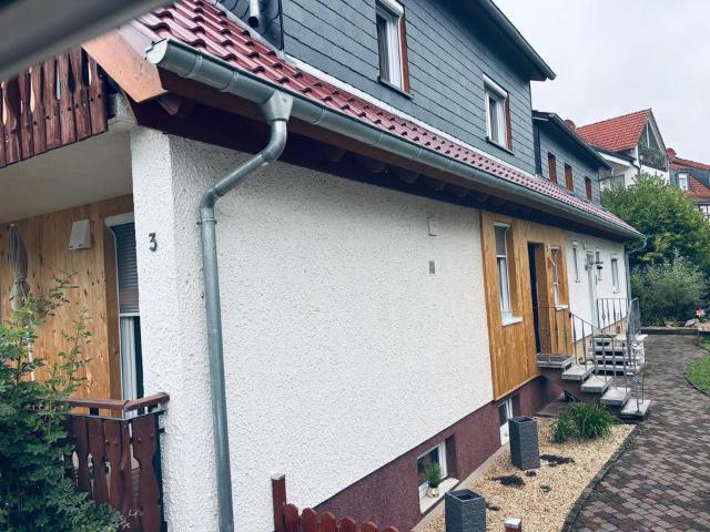 Provisionsfreies Zweifamilienhaus mit sep. Eingängen in der Rhön