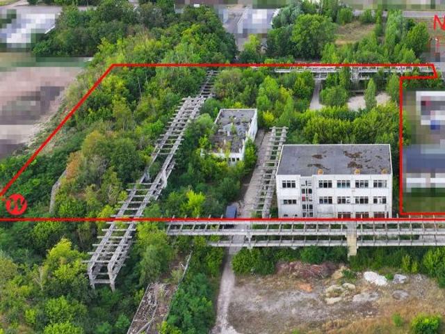 Provisonsfrei Investitionsstarker Gewerbestandort mit Hallen, Funktionsbauten und 2 Bunker
