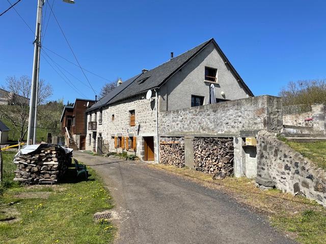 Prox MUROL, Maison en pierre