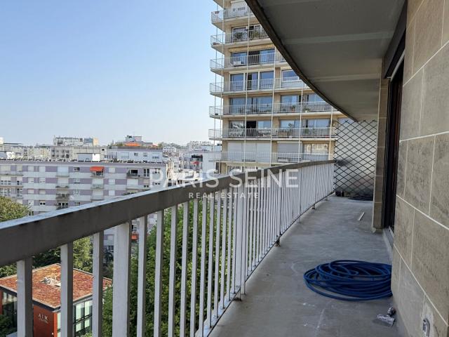 PROX MONTSOURIS*2 PIÈCES VIDE*EN COURS DE RÉNOVATION*ÉTAGE ÉLEVÉ* TERRASSE